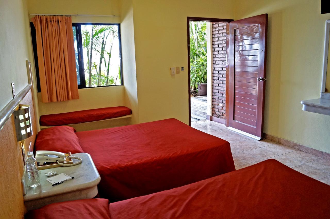 Hotel La Palapa 마사틀란 외부 사진