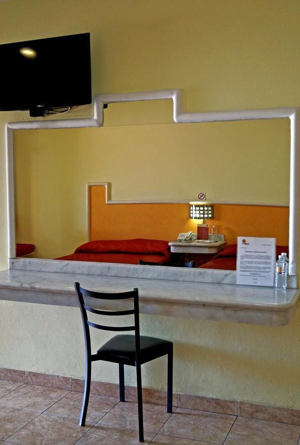 Hotel La Palapa 마사틀란 외부 사진