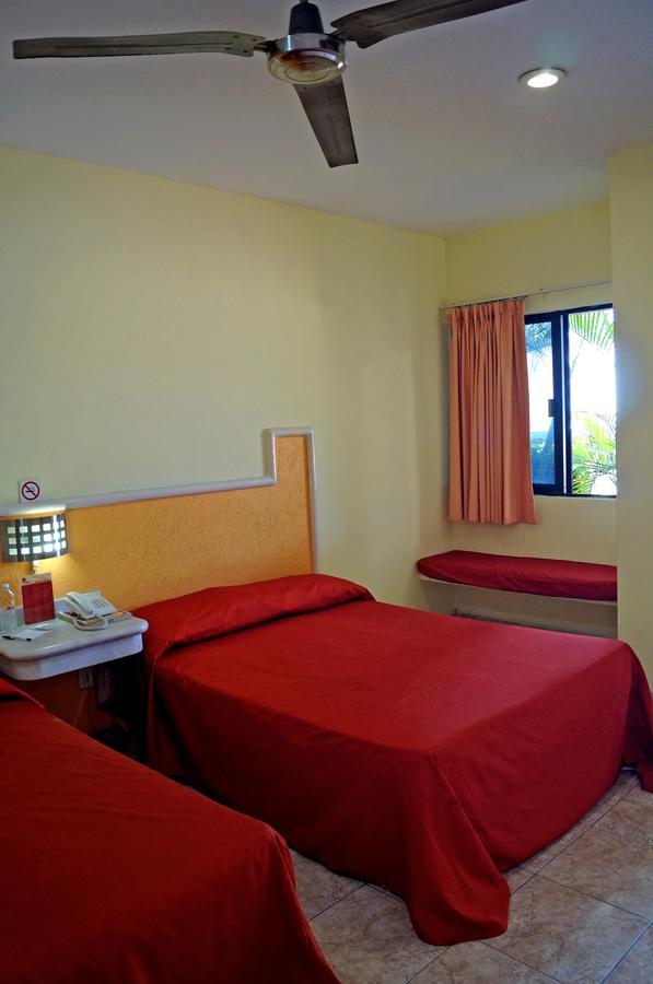 Hotel La Palapa 마사틀란 외부 사진