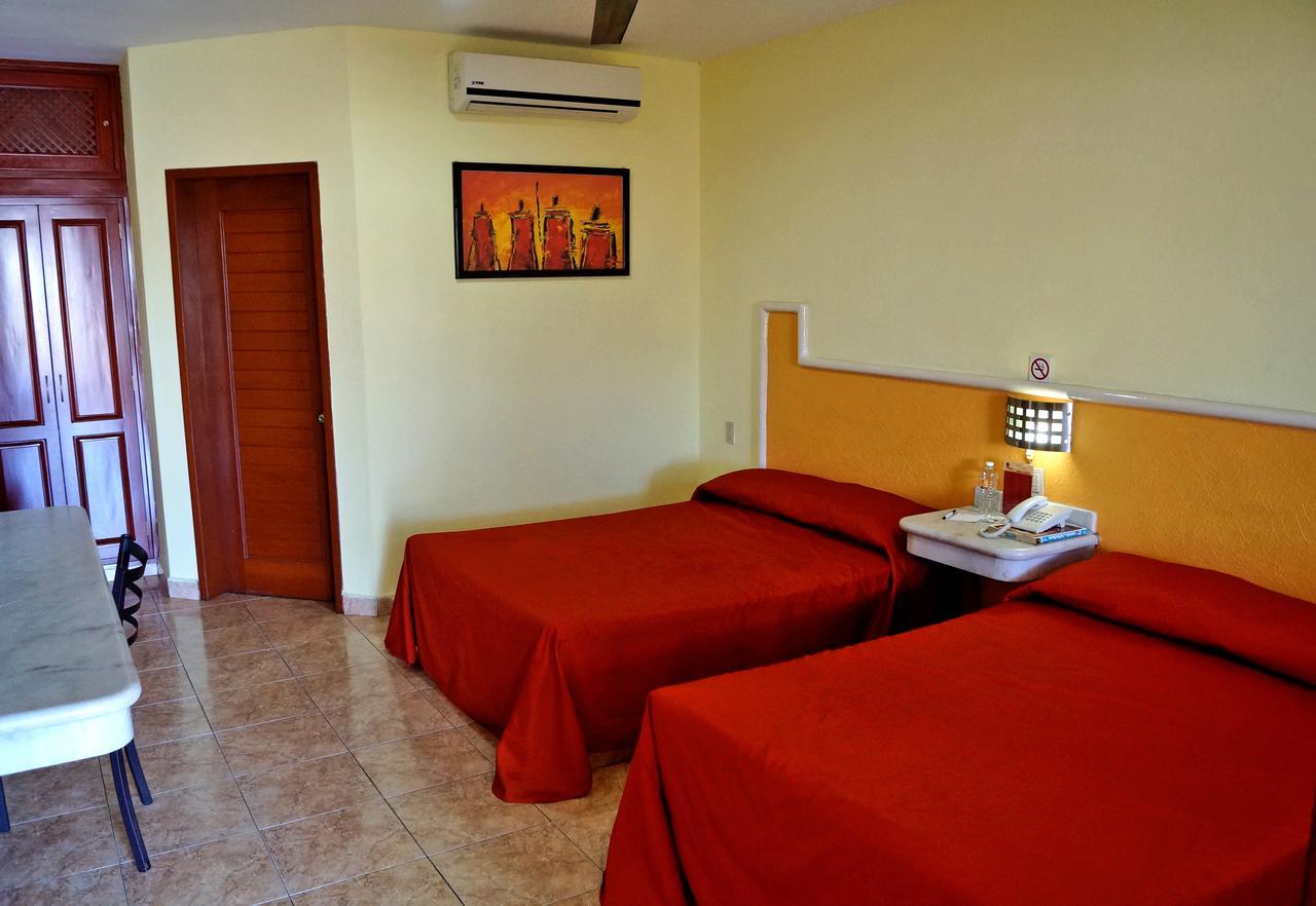 Hotel La Palapa 마사틀란 외부 사진