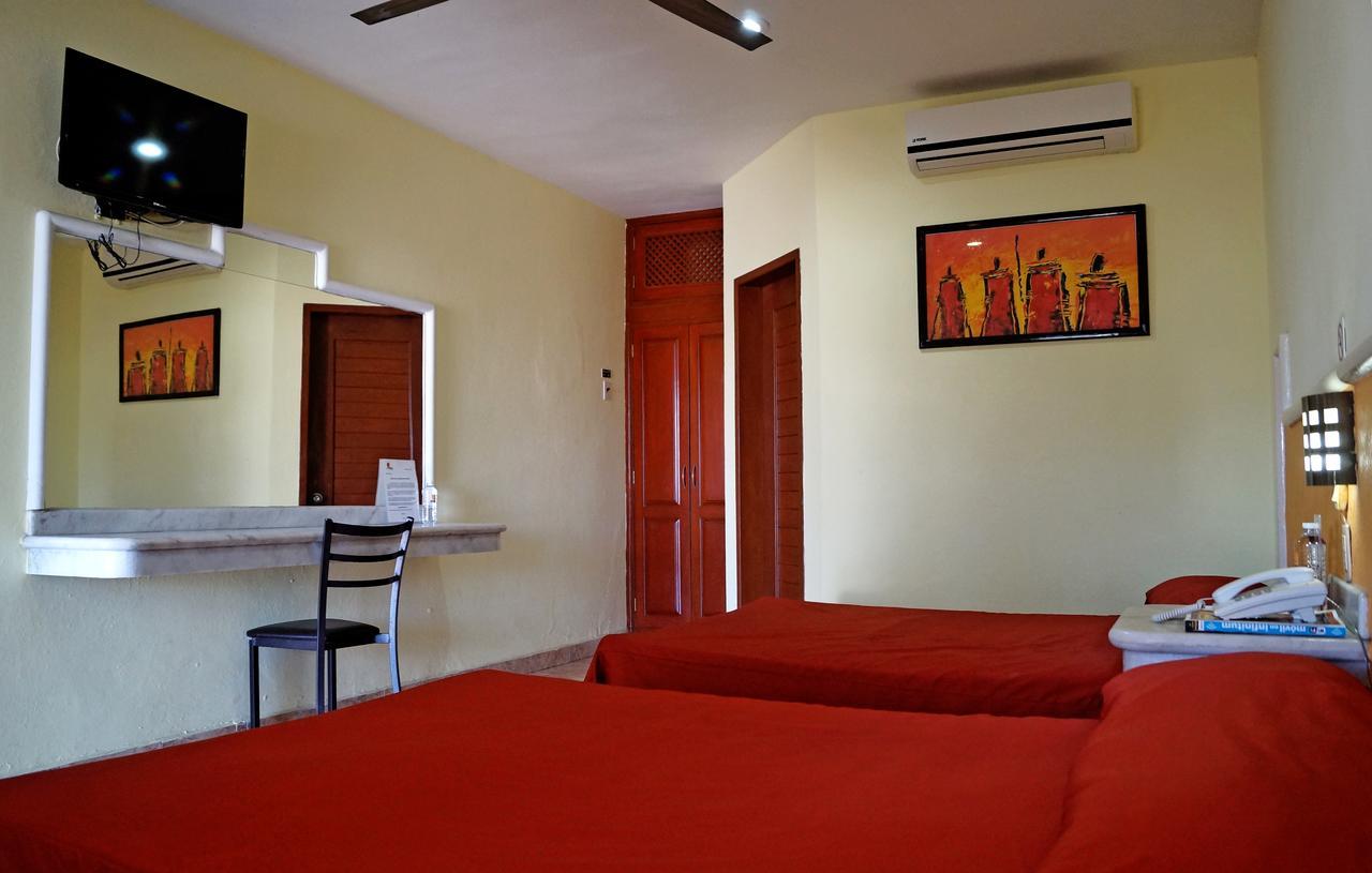 Hotel La Palapa 마사틀란 외부 사진