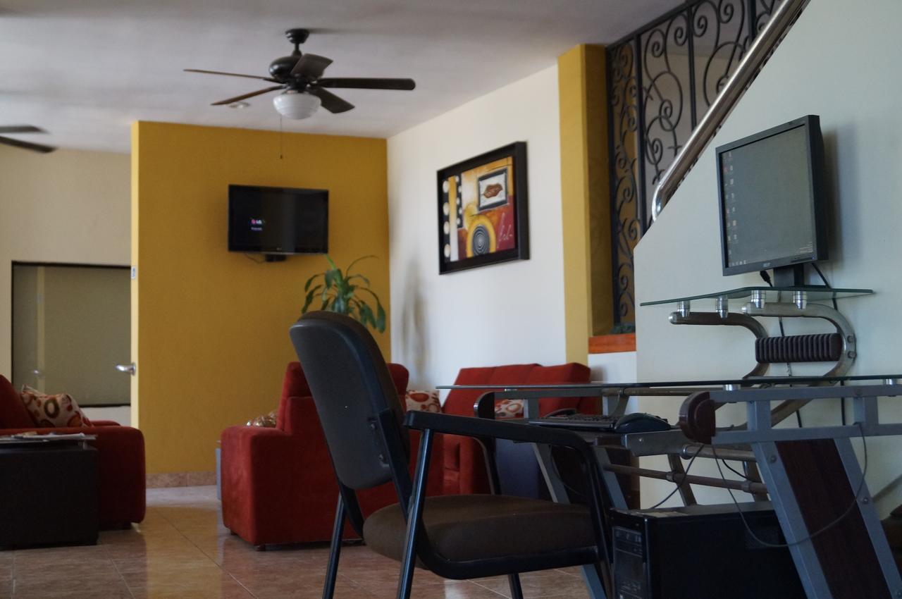 Hotel La Palapa 마사틀란 외부 사진
