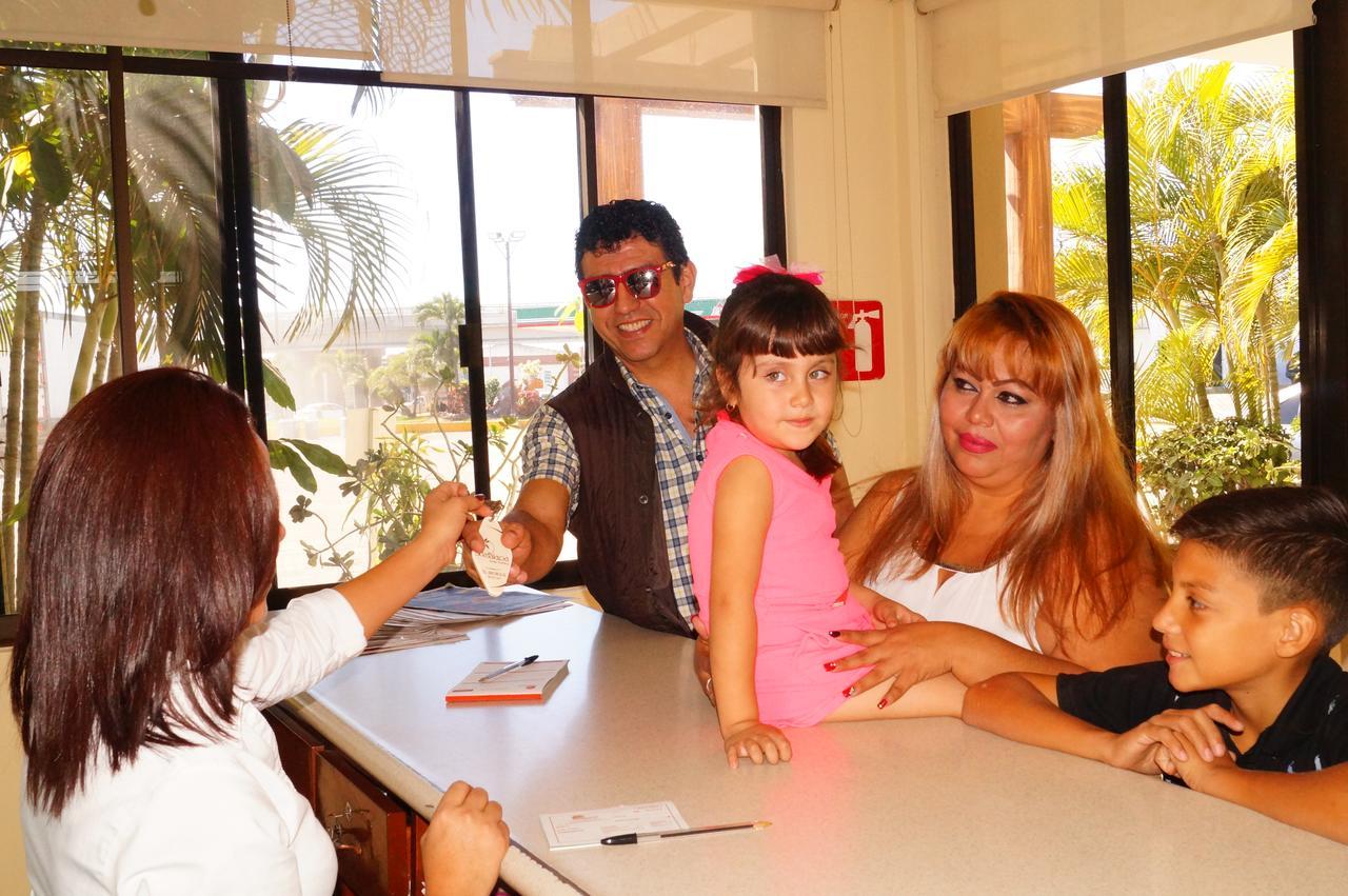 Hotel La Palapa 마사틀란 외부 사진