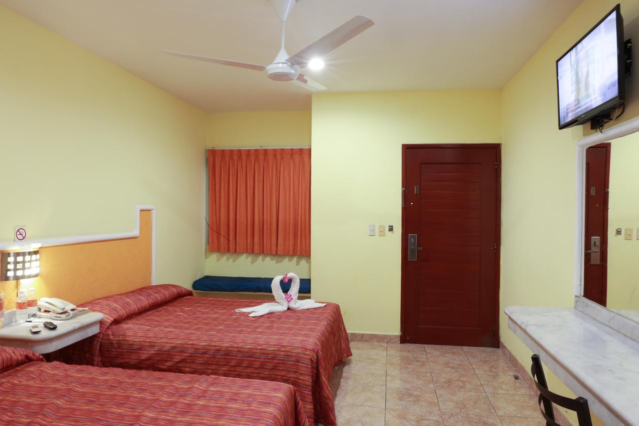 Hotel La Palapa 마사틀란 외부 사진