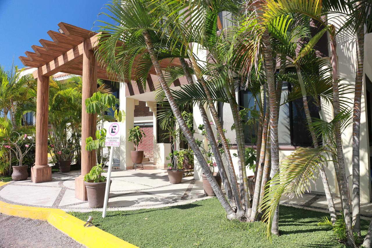 Hotel La Palapa 마사틀란 외부 사진